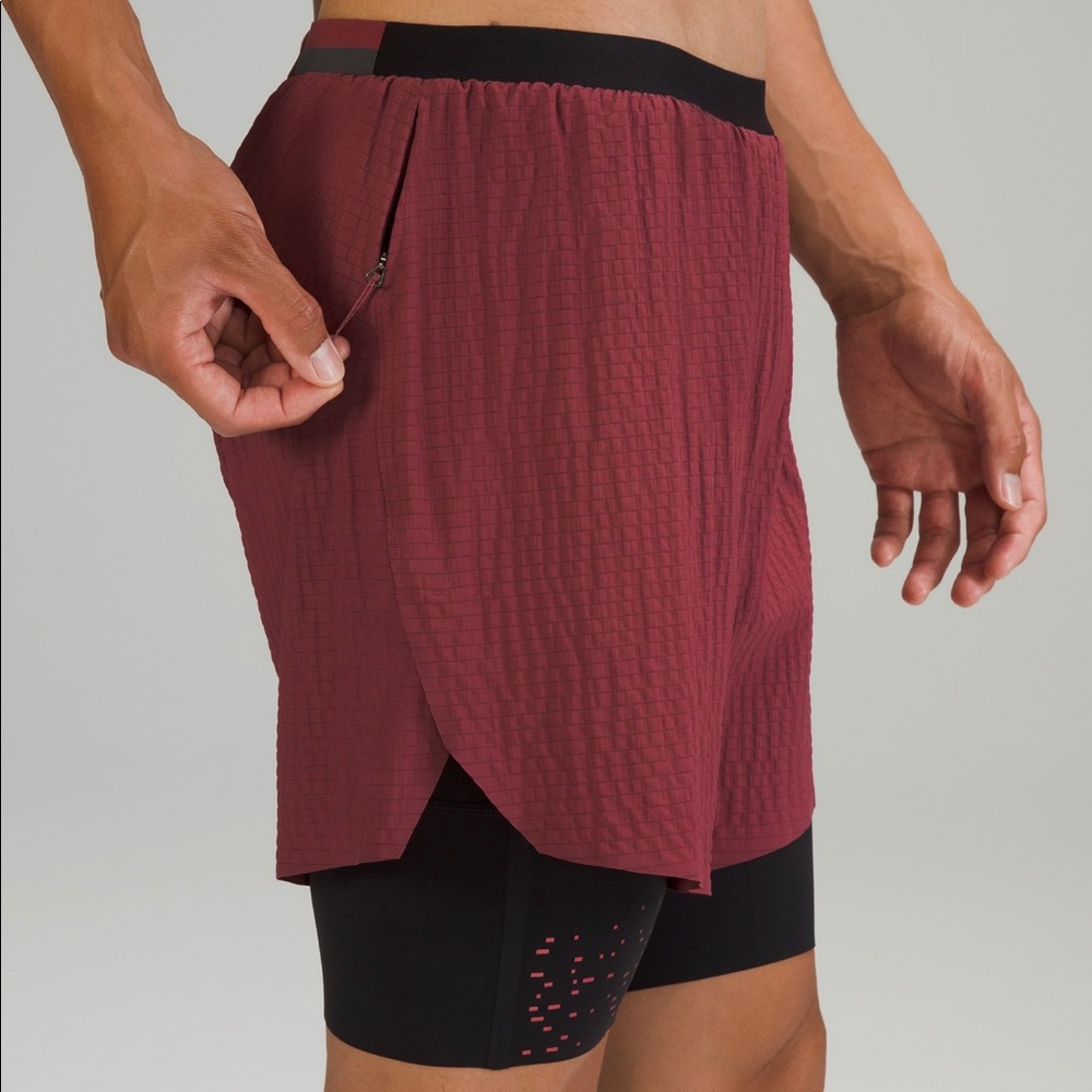 Lululemon Surge Short 6” Lined Special Edition NWOT Size Medium Red Black